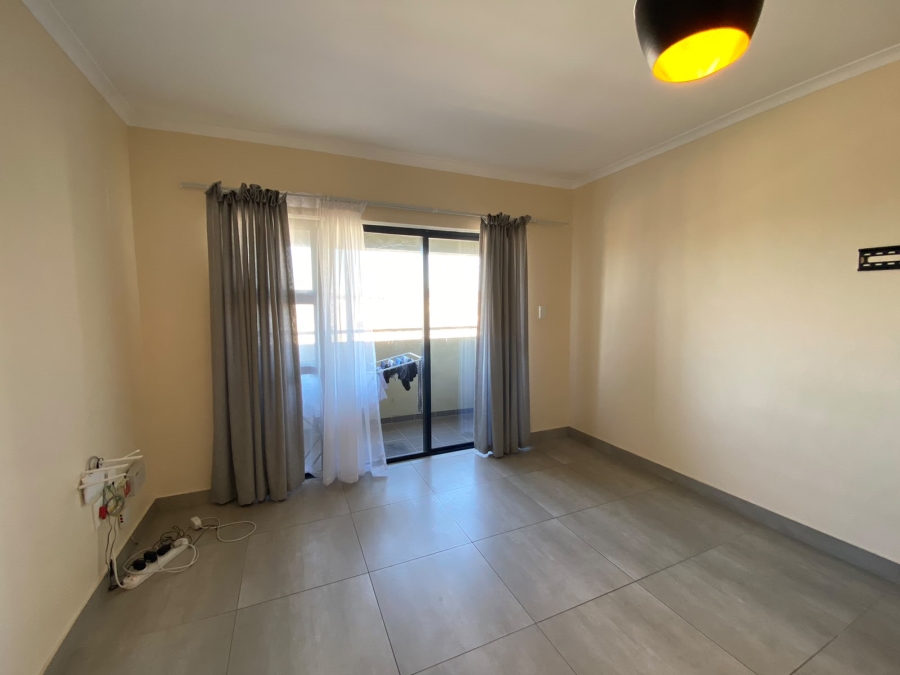 To Let 3 Bedroom Property for Rent in Parklands Western Cape